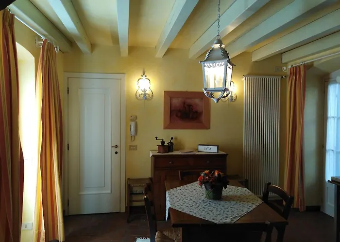 Casa Del Capitello * كابرينو فيرونيسي