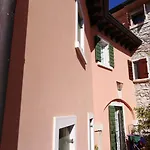 Casa Del Capitello Apartment
