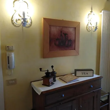 Casa Del Capitello * קאפרינו ורונזה