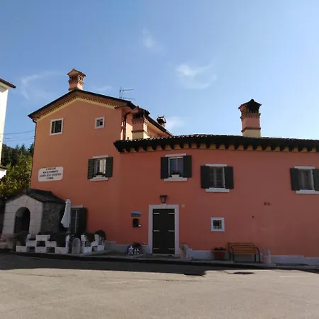 Casa Del Capitello Caprino Veronese