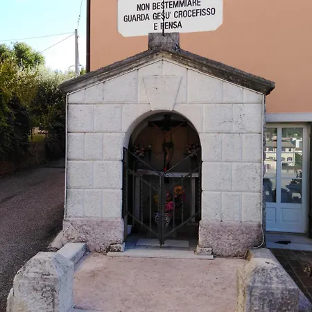 Casa Del Capitello